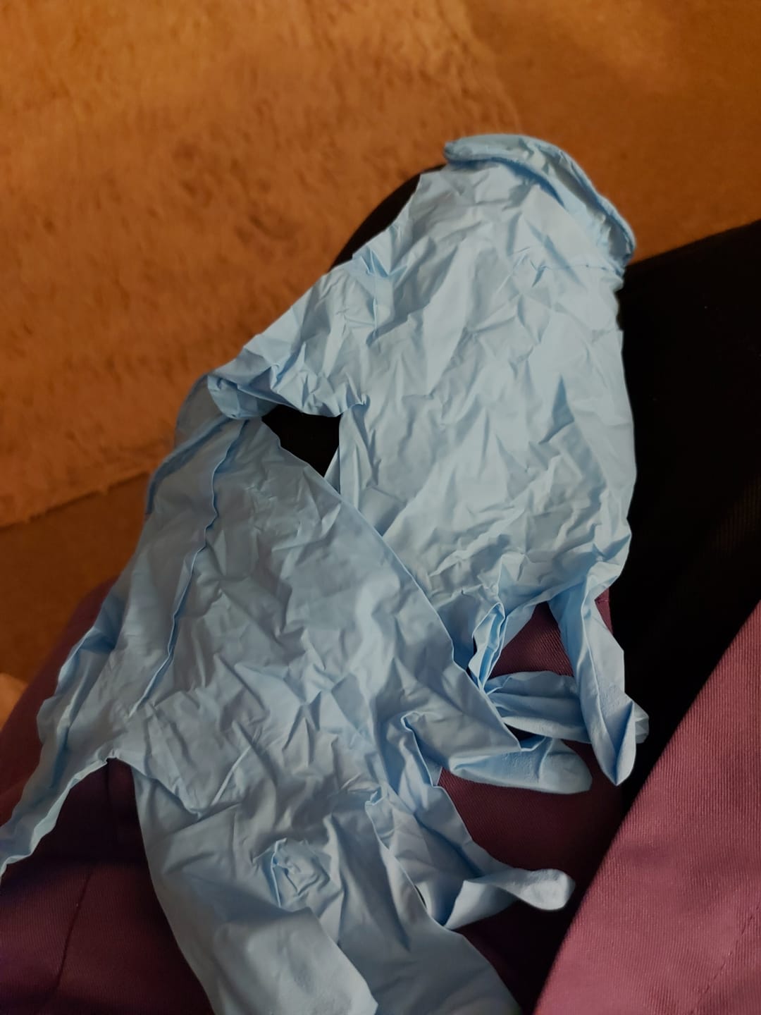 Customer photo review of Blue Nitrile Gloves Medical Grade Cat III PPE Medium x 100