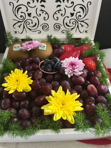 Customer photo review of Happiness Solid Wooden Box (With Kiwis)