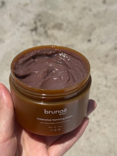Customer photo review of Intensive Tanning Balm