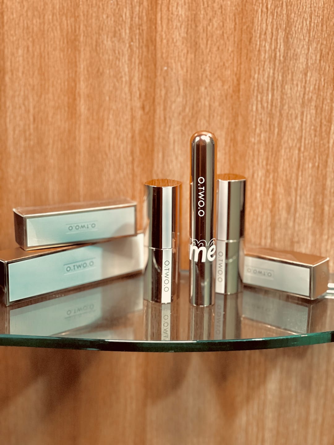 Customer photo review of O.TWO.O WATERPROOF VOLUME CURLING MASCARA