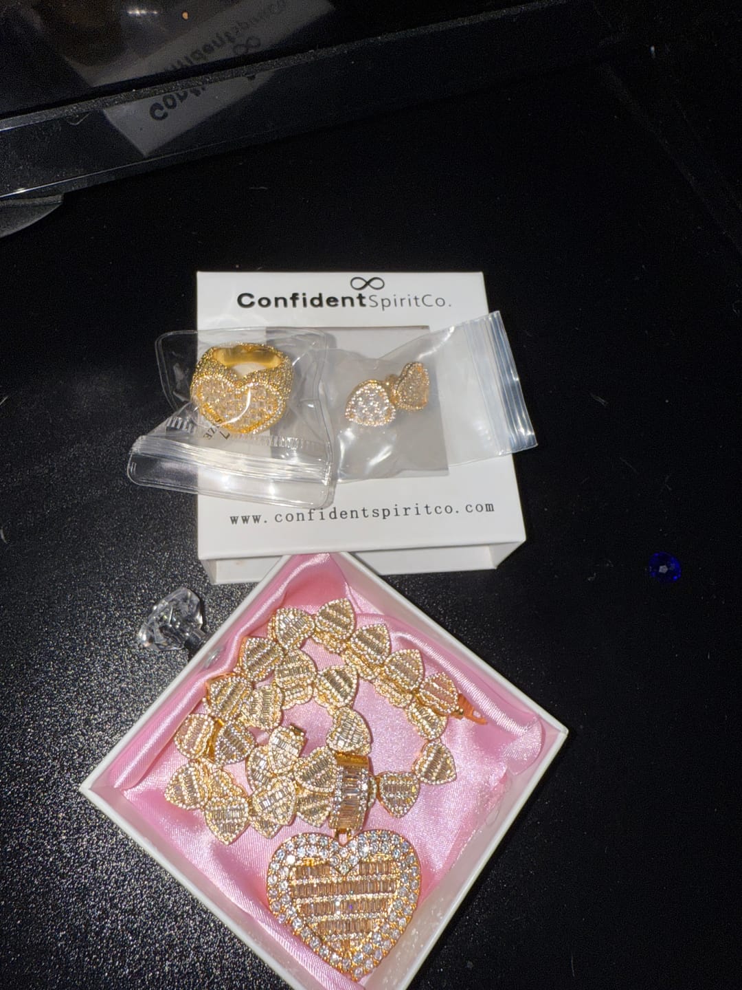 Customer photo review of GOLD MILLIONAIRE NECKLACE SET