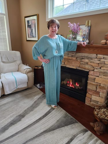 Customer photo review of Meo Linen Saluzzo Fray Pants (Light Teal)