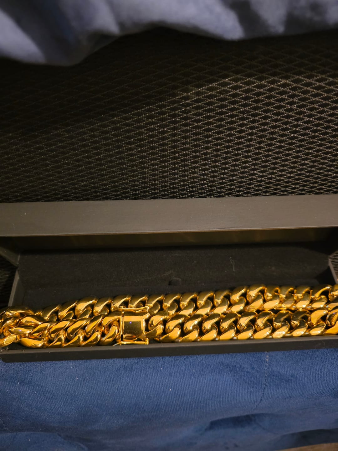 Customer photo review of 20mm Solid 18k Gold Plated Miami Cuban Link Chain