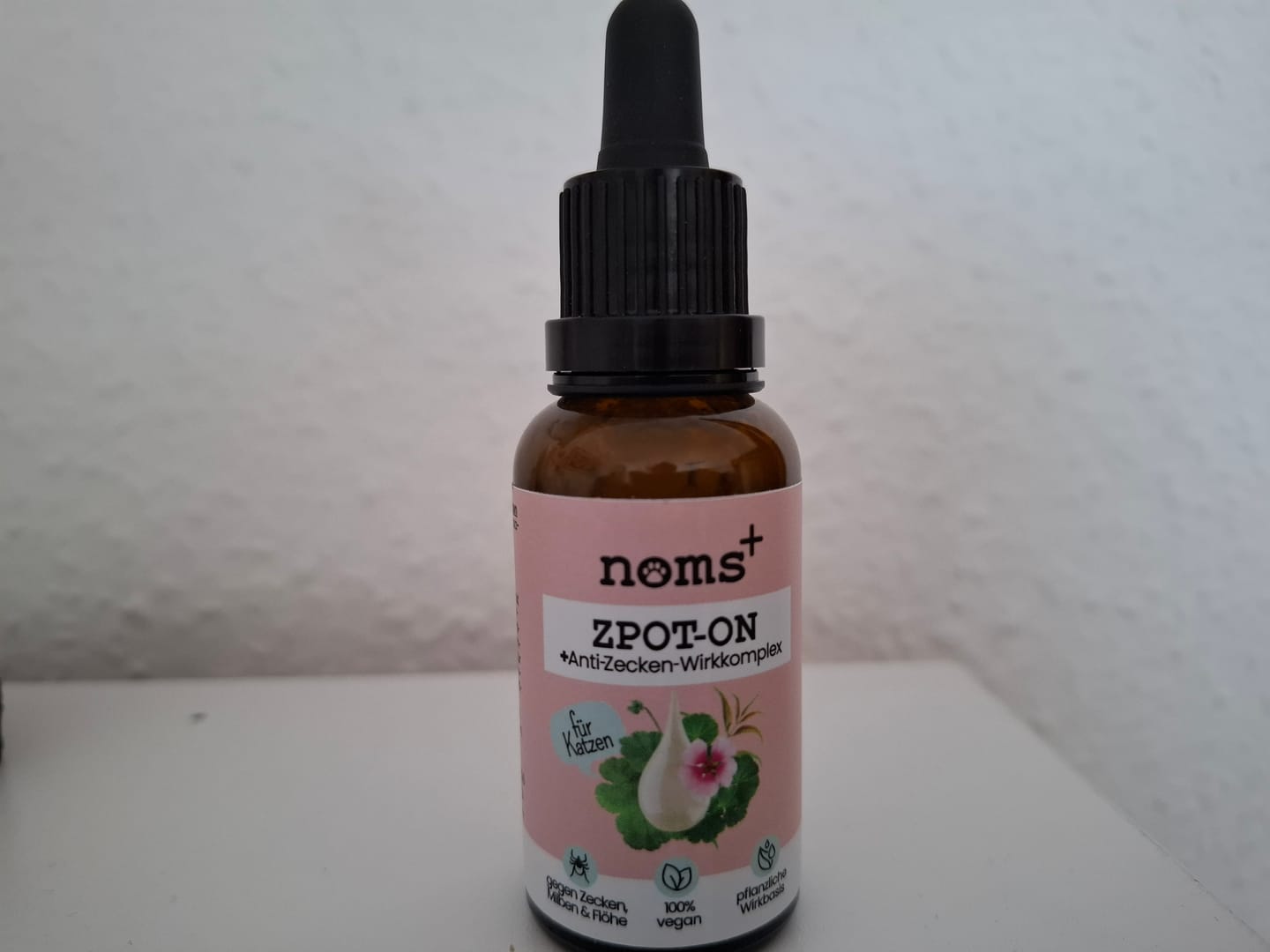 Customer photo review of Zpot-on für Katzen gegen Zecken, Flöhe, Milben & Mücken [Jahresvorrat]