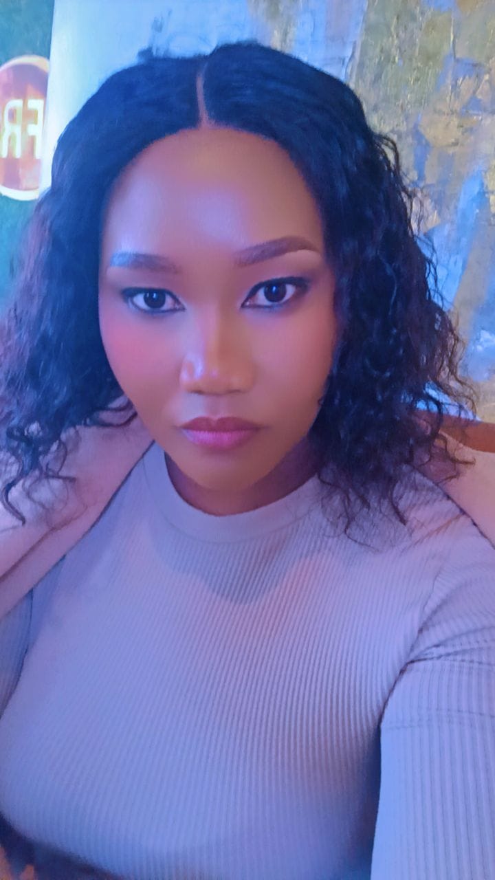 Customer photo review of Brazilian 4x4 Lace Wig - Water Wave 12"