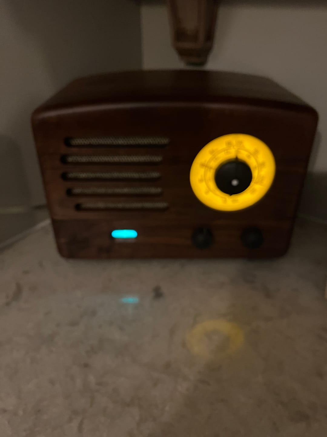 Customer photo review of MUZEN Original 2 Ⅱ Retro Wooden AM/FM Radio Bluetooth Speaker