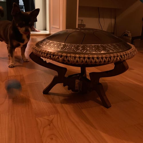 Customer photo review of Katanui Floor Stand – Handpanständer aus Holz | RAADINSTRUMENTS