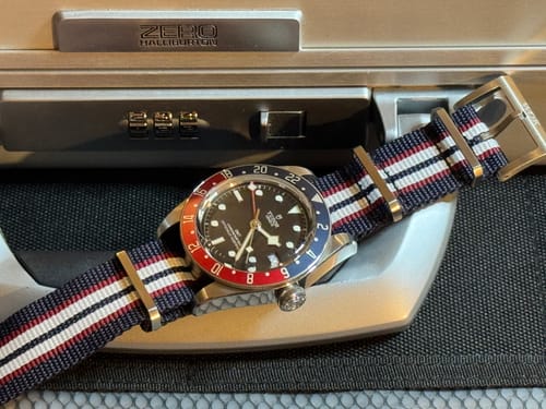 Customer photo review of USA Five Eye - TOF Fundraiser - NEW