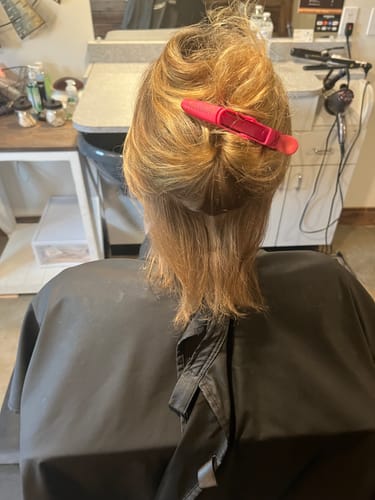 Customer photo review of Virgin Hair Weft Sew In Extensions Balayage Blonde Straight (#8/8/613)