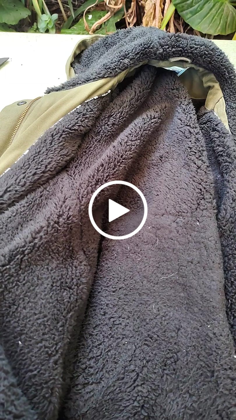 Customer video review of Chaqueta Corcovado Mujer