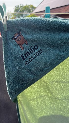 Customer photo review of Wolimbo Jungen Kapuzenhandtuch mit Namen und Motiv