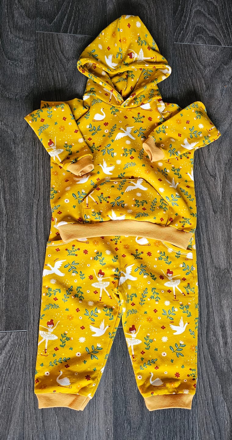 Customer photo review of Ballerinas and Swans Organic Sweatshirt Fabric