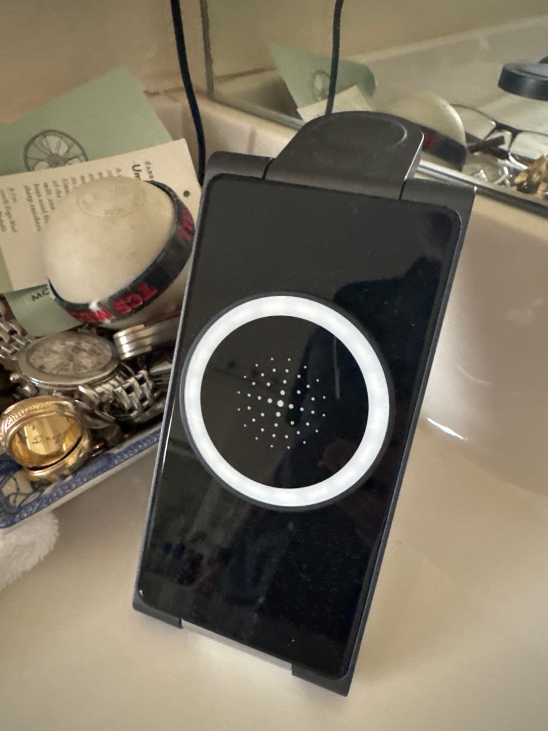 Customer photo review of PASSPORT - WIRELESS CHARGING STATION