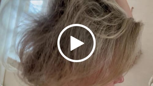 Customer video review of Grüne Tonerde mit Lavendel- & Teebaumöl (Für normale & Mischhaut)