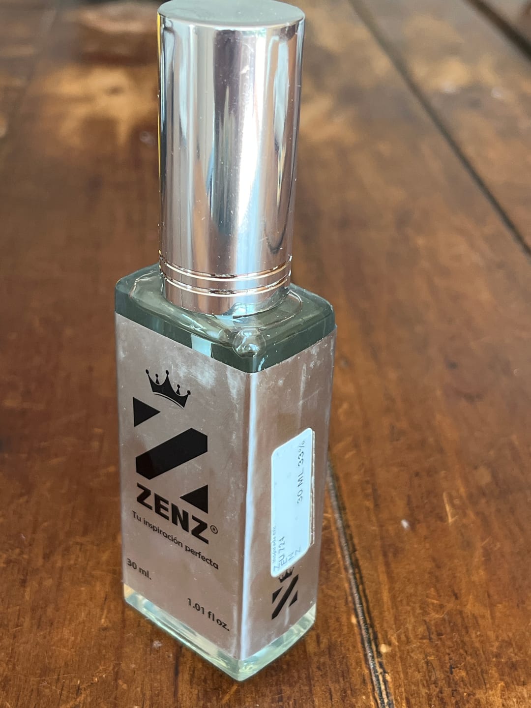 Customer photo review of Perfume Tendencia U 724 FKP NUEVO OCTUBRE 2023 zenz