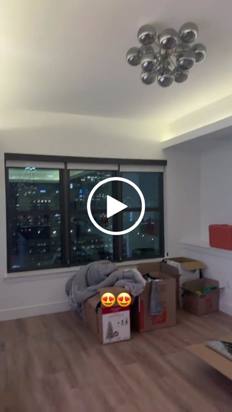 Customer video review of Glam Dark Pearl Sputnik Smoked Glass Bubble Chandelier Light Fixture