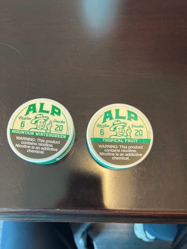 undefined review of Mountain Wintergreen Nicotine Pouches image 1 out of 1