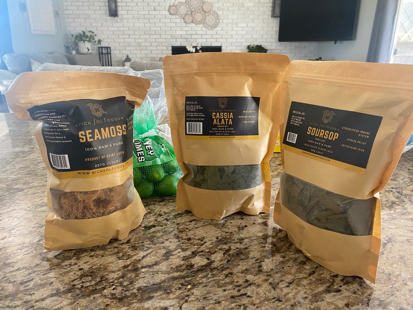 Customer photo review of Cassia Alata Leaf
