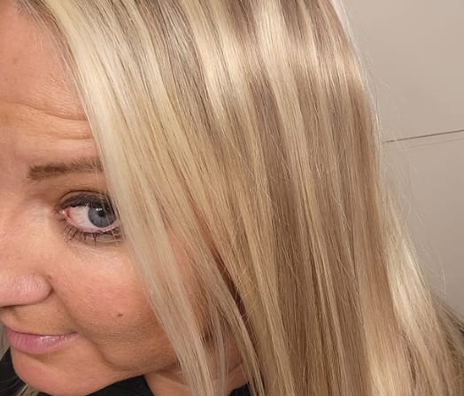 Customer photo review of Virgin Hair Weft Extension Invisible Hole PU Flat Weft Double Drawn with Light Pink Blonde #18/613