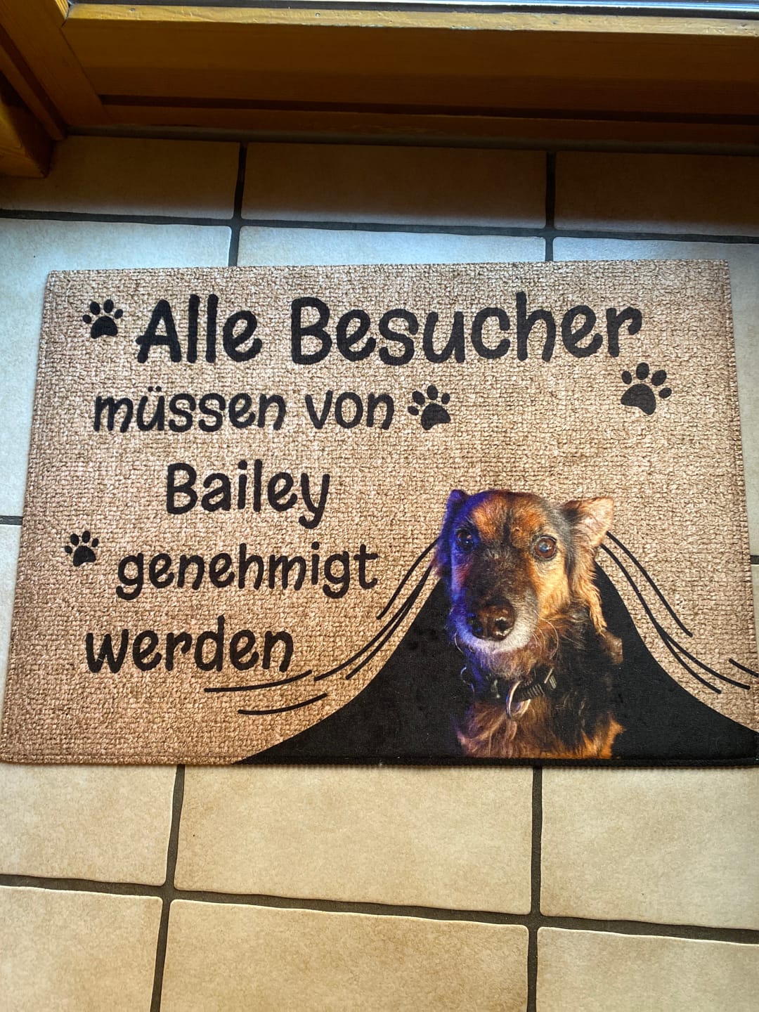 Customer photo review of Besuch genehmigt - Individuelle Fußmatte