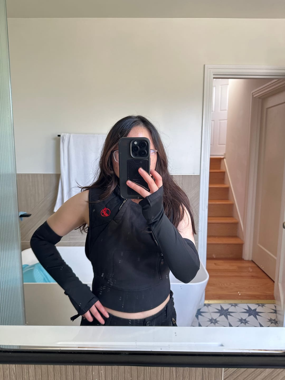 Customer photo review of Martialist Sleeveless Hoodie