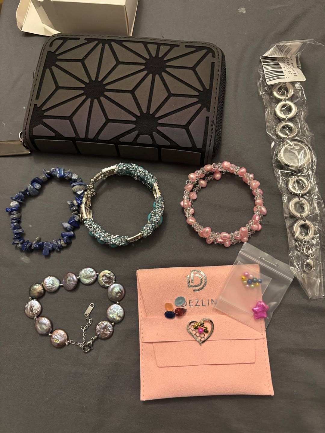 Customer photo review of DezLin Scoops Free USA Shipping 1,000+ Variations