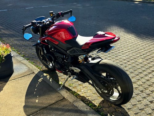 Customer photo review of Triumph Street Triple 675/765
