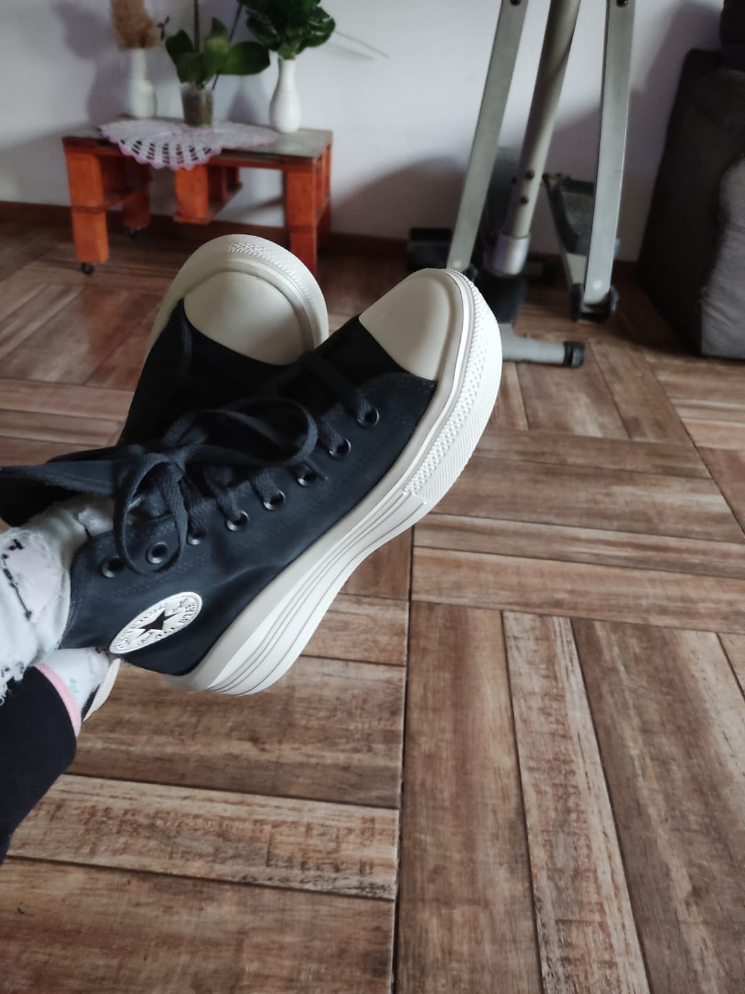 Customer photo review of Zapatilla Converse Chuck Taylor Move Crafted Color Mujer Negro