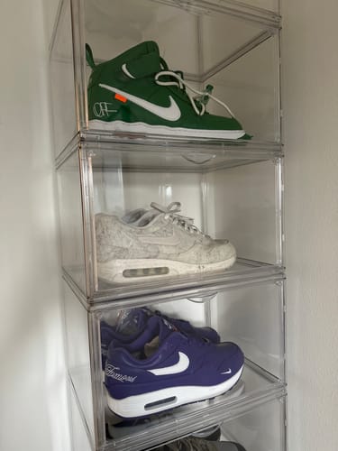 Fotorecensie van een klant over Acryle Sneakerbox Transparant