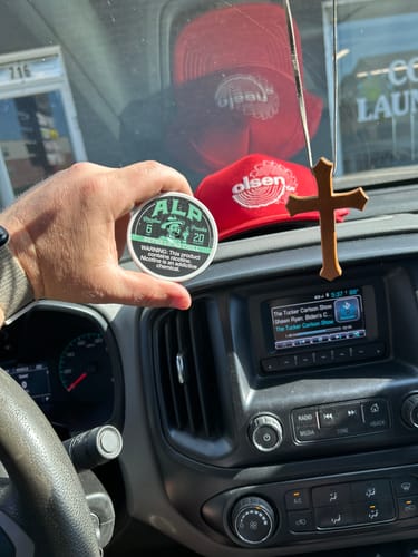 Customer photo review of Refreshing Chill Nicotine Pouches