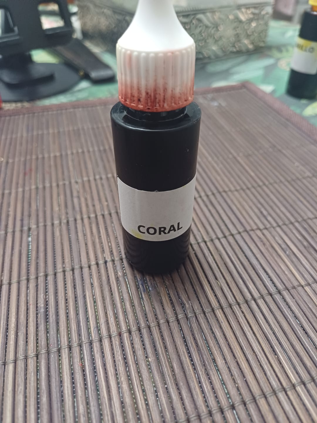 Customer photo review of Colorante líquido para velas CORAL