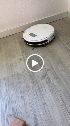 Customer video review of Robotstofzuiger met dweilfunctie / 4000 Pa / Vegen, stofzuigen, dweilen / 3-in-1 robotstofzuiger / Wifi / Alexa & app-bediening / Ideaal voor dierenharen, tapijten en harde vloeren