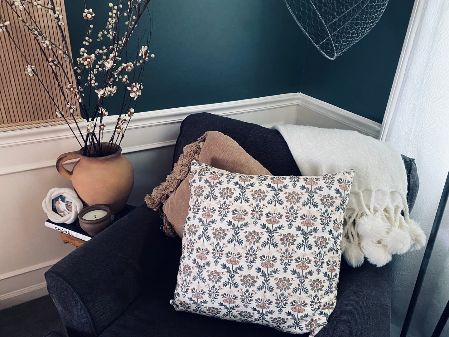 Customer photo review of Fannie - 18" | 22"