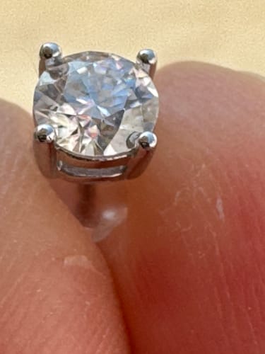Customer photo review of MOISSANITE DIAMOND STUDS. - 5MM