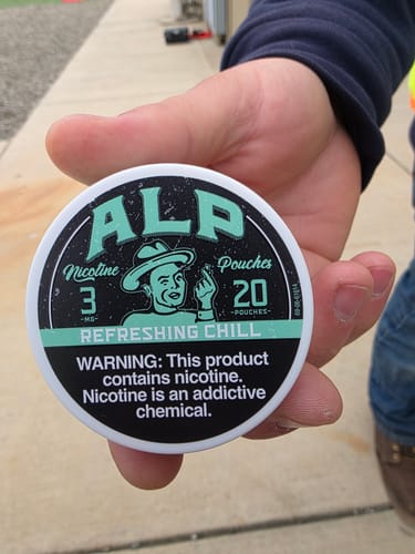 undefined review of Refreshing Chill Nicotine Pouches image 1 out of 1