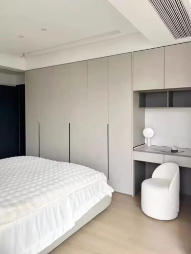 Customer photo review of The Orion Chair