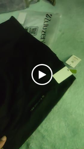 Customer video review of High Waist Pocket Leggings