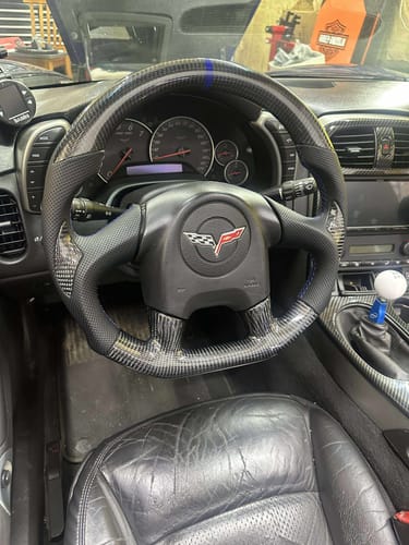 Customer photo review of [Customizable] 2005 C6 Chevy Corvette Carbon fiber LED Steering Wheel