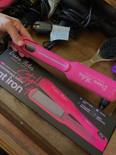 Customer photo review of Plancha Profesional Infrarroja Diana Fletes Titanium Galvanizado