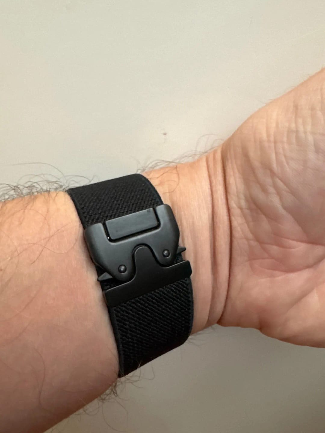 Customer photo review of bandkult Apple Watch Armband "Skydive"