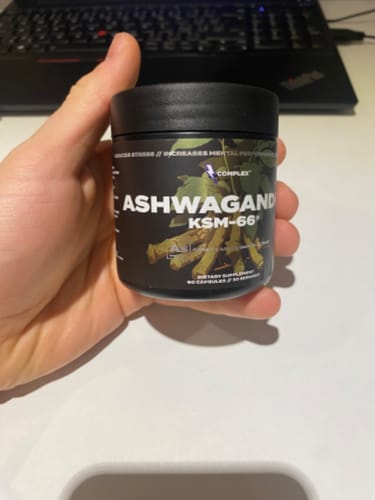 Zákaznická recenze s fotkou produktu Ashwagandha KSM-66