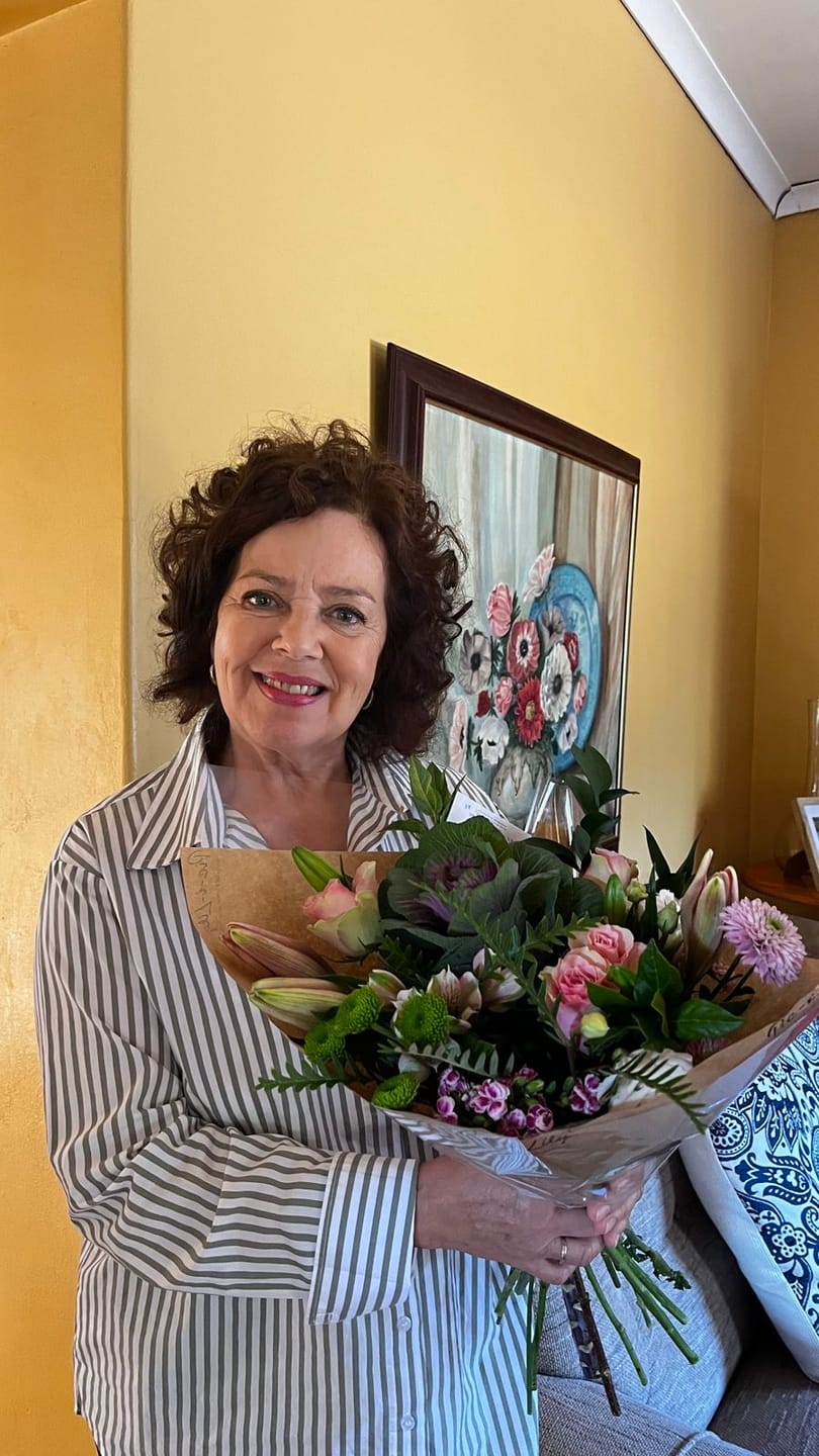 Customer photo review of Pink Lady - Fresh Flower Bunch In Shades Of Pink