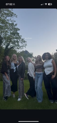 Customer photo review of Go Getter Straight-Leg Jeans - Leo