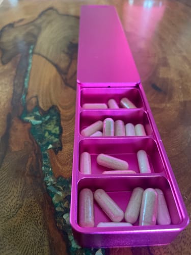 Customer photo review of Weekly Vitamin Case
