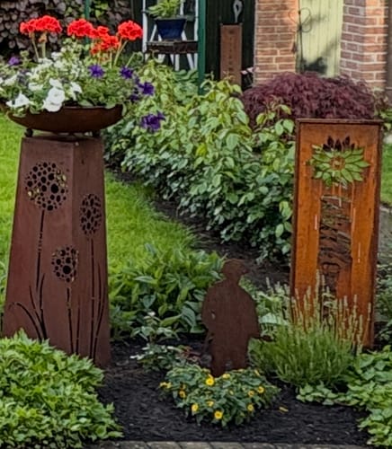 Customer photo review of Gartenstecker Feuerwehrmann