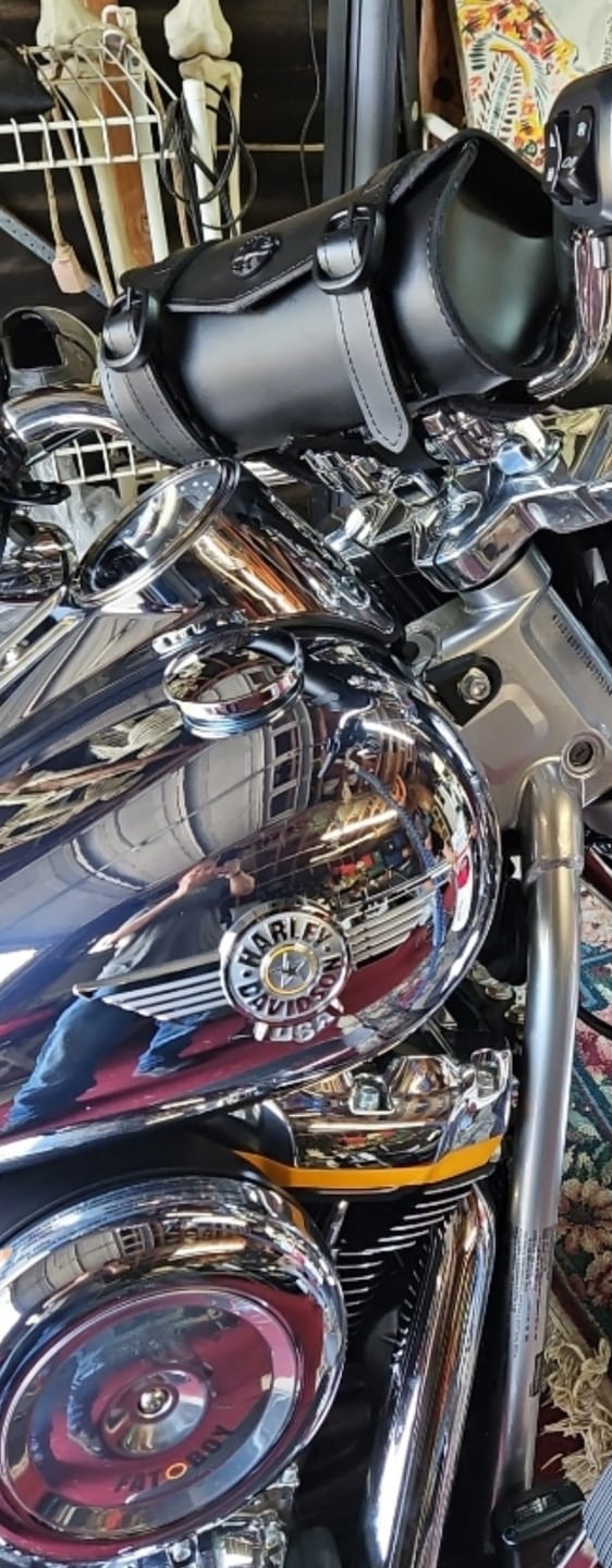 Customer photo review of 2L - Dark Age Plain Leather Motorcycle Tool Bag for Harley Davidson