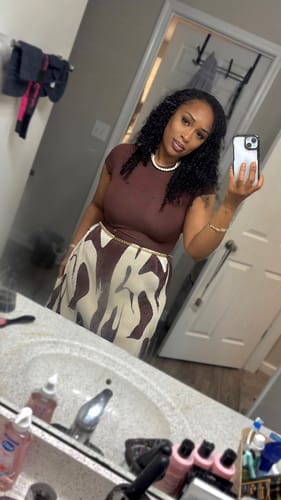 Customer photo review of [Clearance Sale] Kinky Curly V Part Wig Human Hair Glueless Wig Pre-plucked