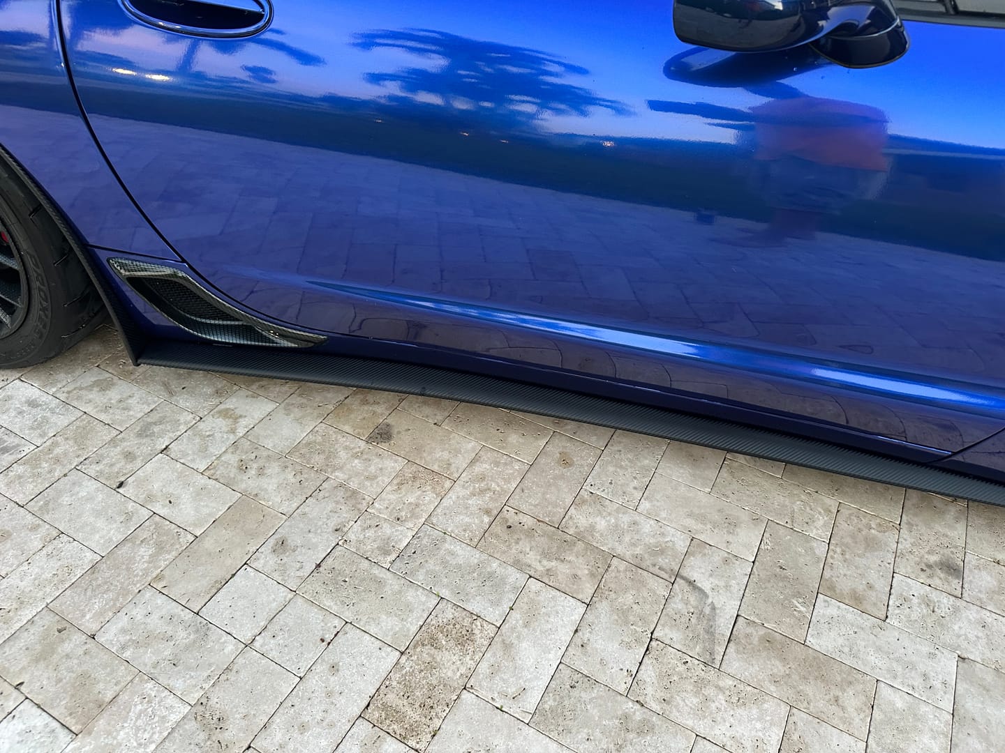 Customer photo review of Chevrolet Corvette C5 ZR1 Side Skirts Rocker Panels