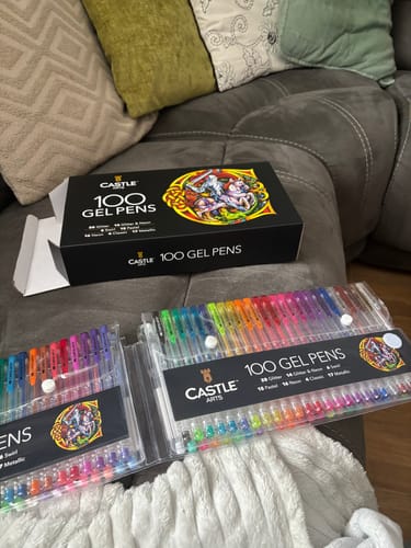 Customer photo review of 100 Piece Gel Pen Set with Case