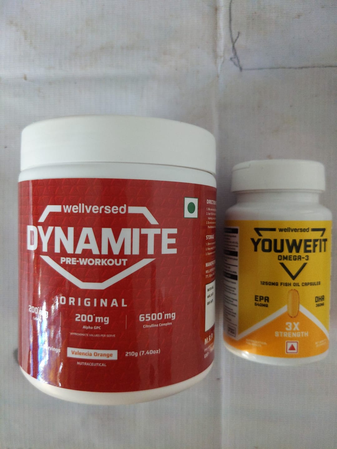 Customer photo review of Dynamite Pre-workout (15 Servings, Valencia Orange) + YouWeFit Triple Strength Fish Oil (30 Capsules) | Power & Recovery | For Men & Women